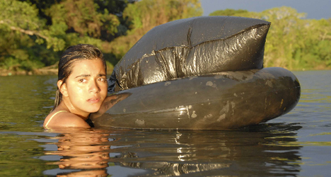 Paulina Gaitan – Sin Nombre